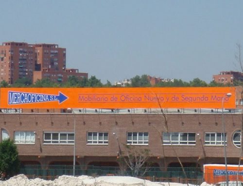 Llamar la atención a lo grande con rótulos