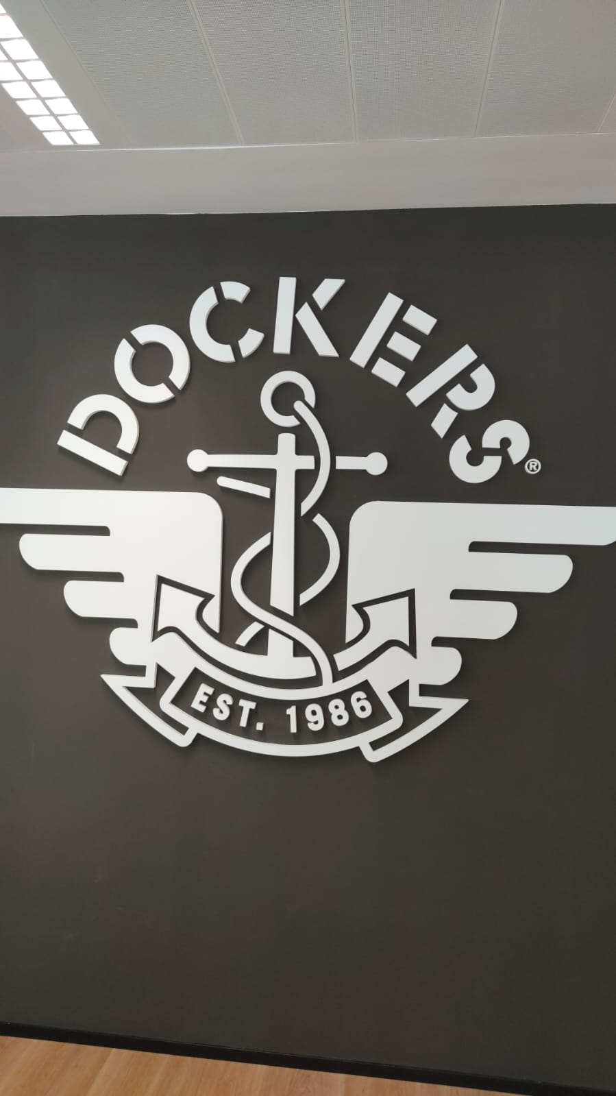 letras y marca corpóreas